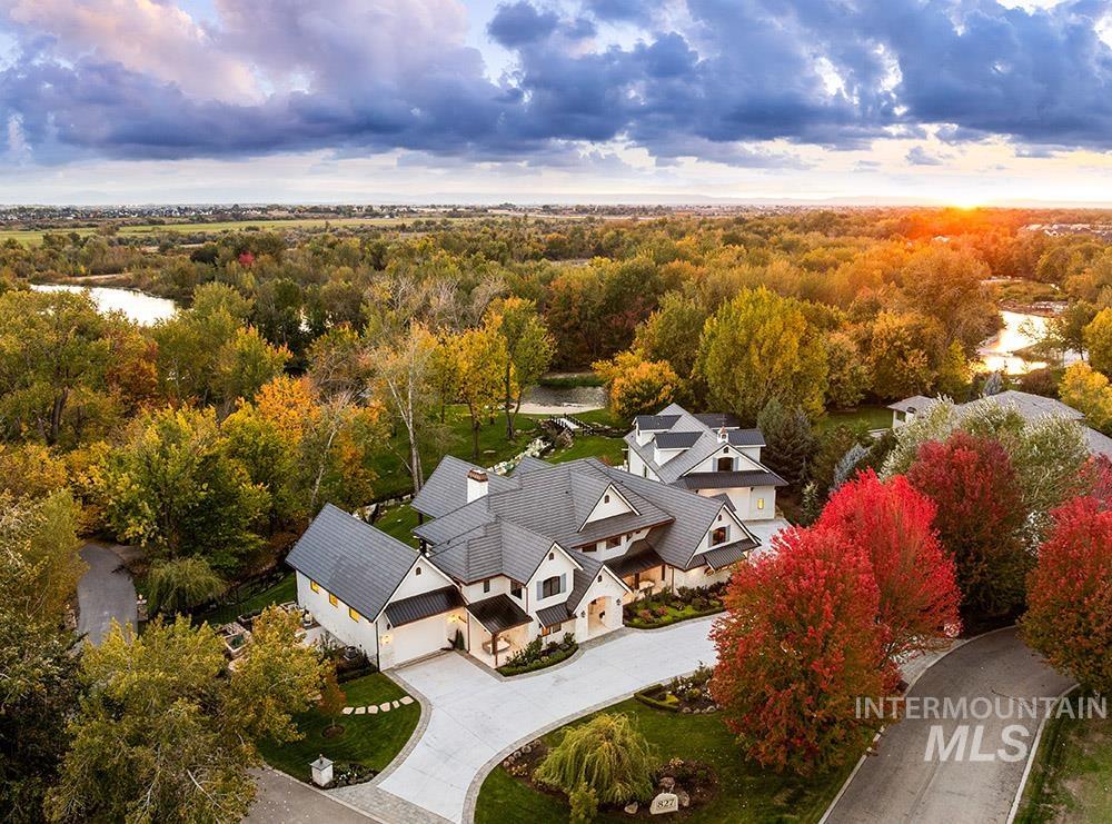 827 S Hidden Creek Lane Property Photo