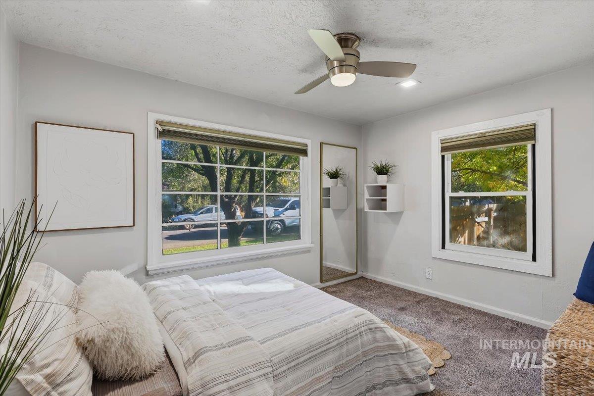 2209 W Frederic St Property Photo 13