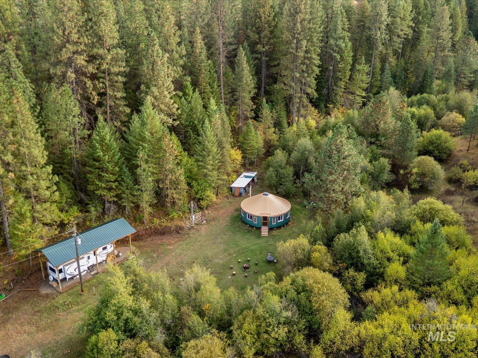 1824 Pole Creek Rd. Property Photo 3