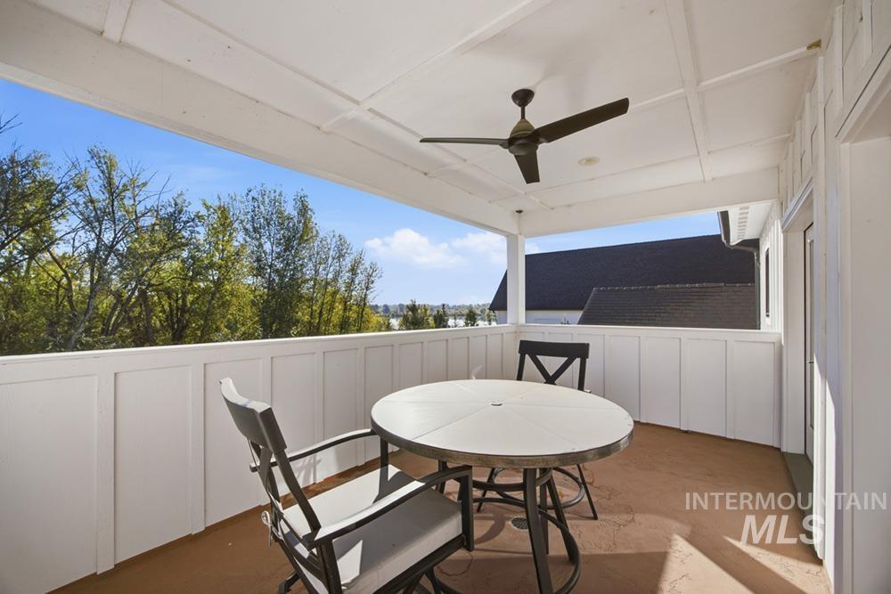 1836 S Riparian Way Property Photo 20