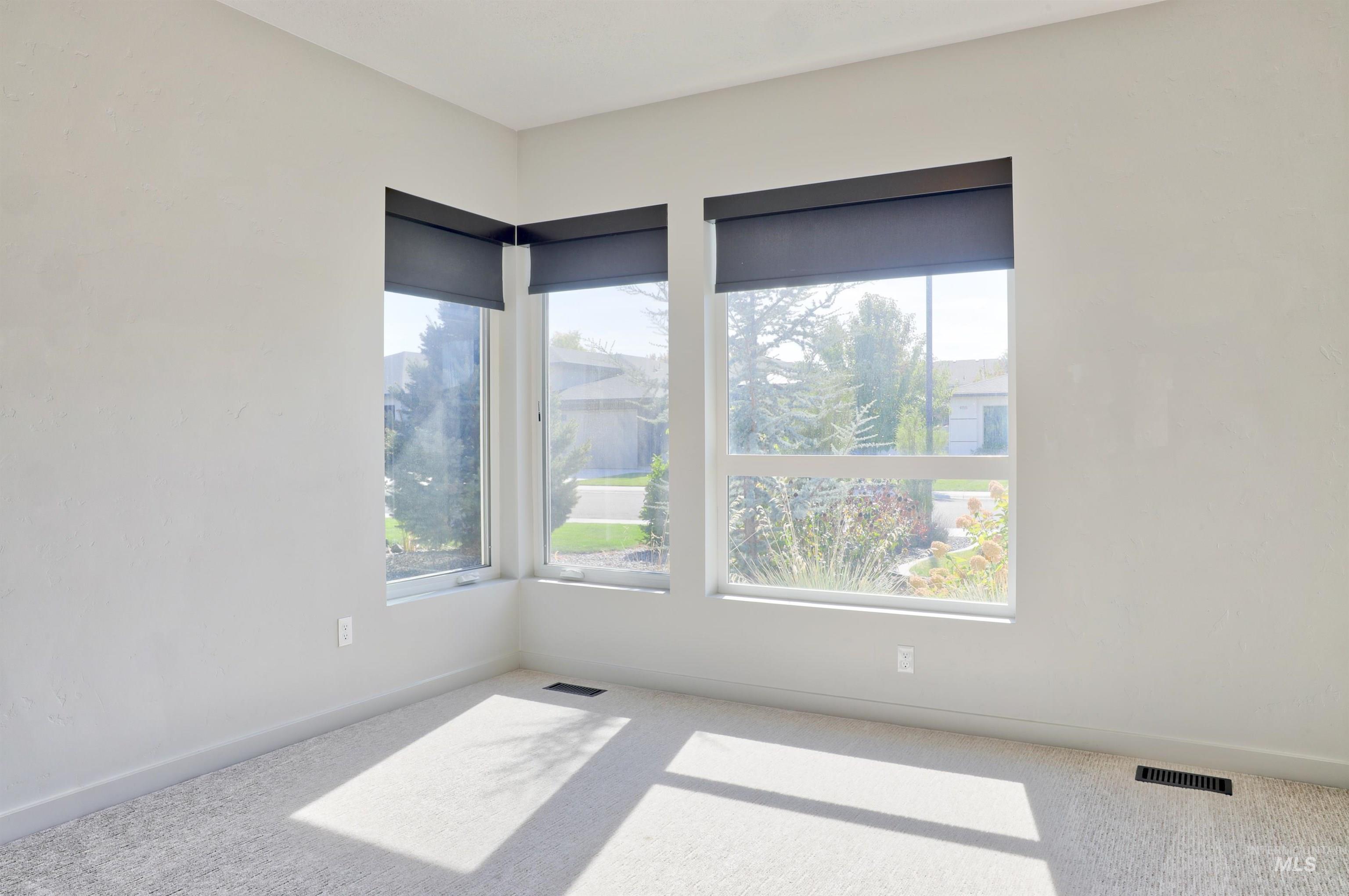 4148 E Copper Point Property Photo 18
