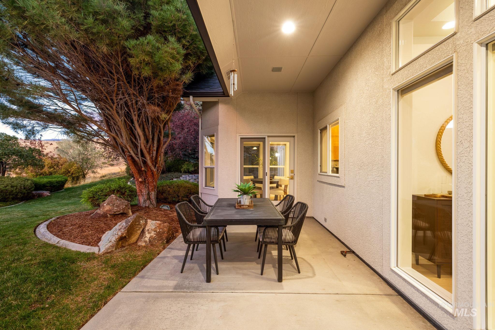 1518 E Braemere Road Property Photo 44