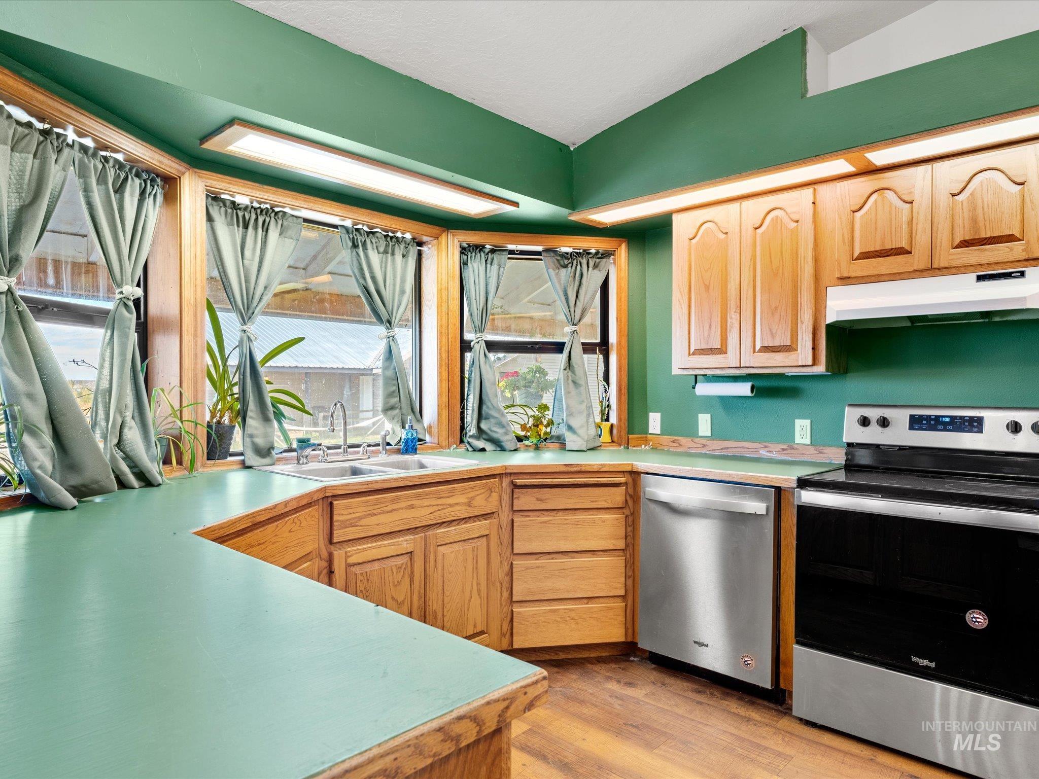 1009 Grays Creek Rd. Property Photo 19