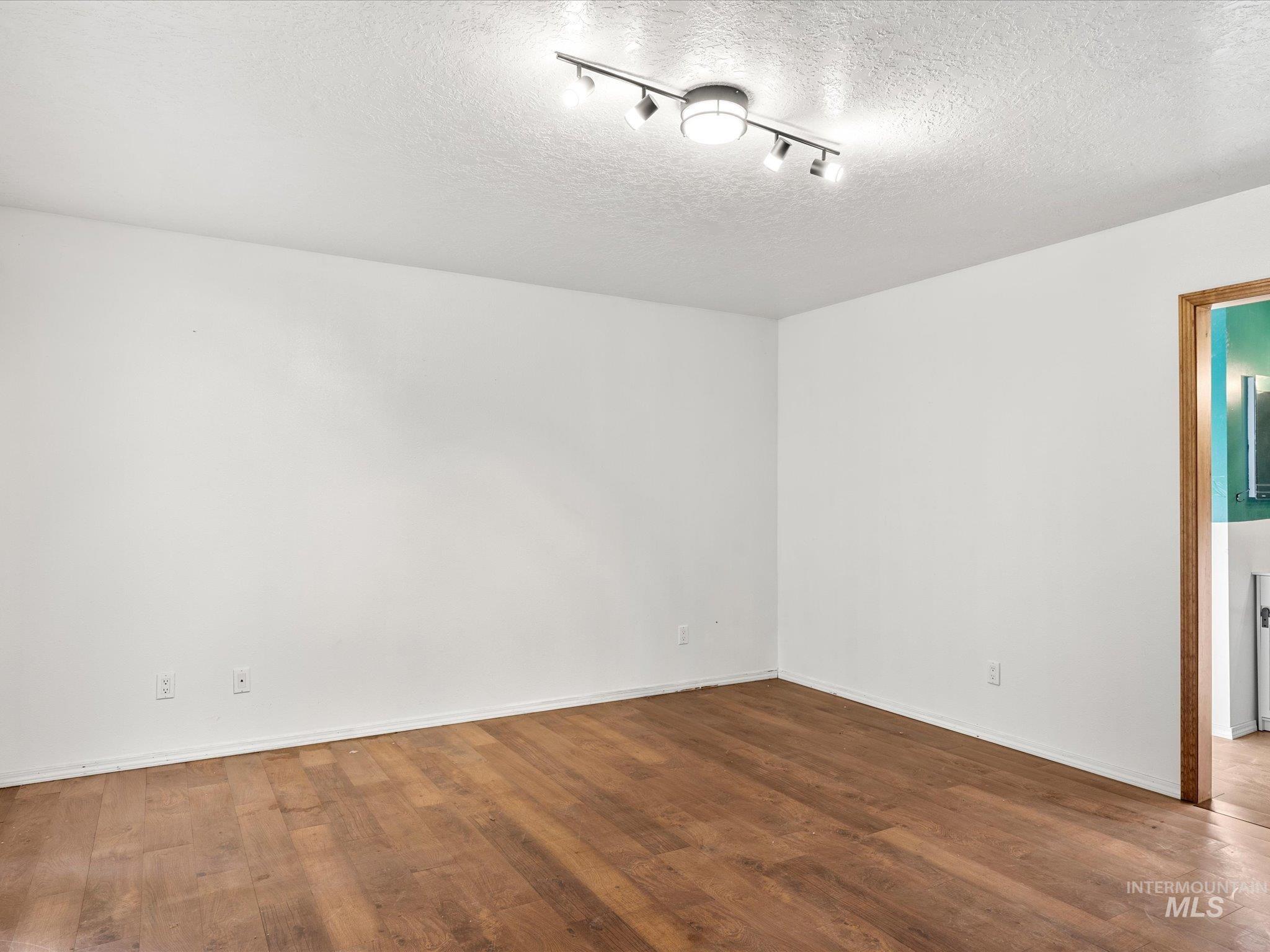 1009 Grays Creek Rd. Property Photo 30
