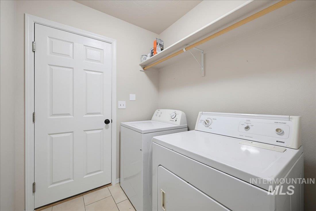 10335 W Wyatt Earp Drive Property Photo 28