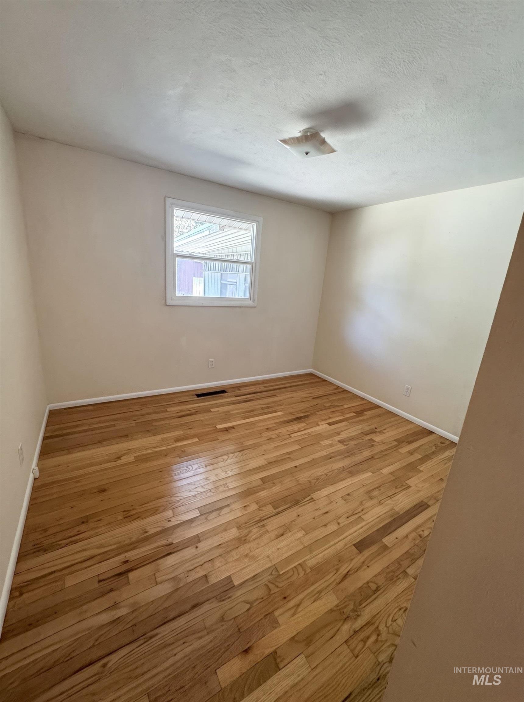 2708 N Redway Rd Property Photo 13
