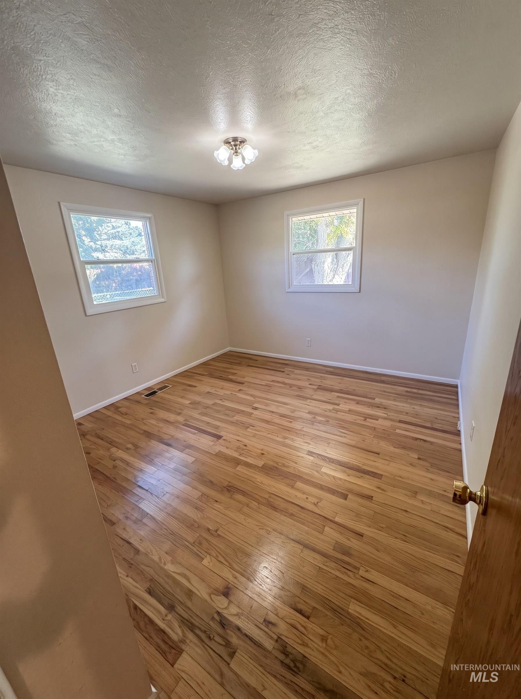 2708 N Redway Rd Property Photo 14