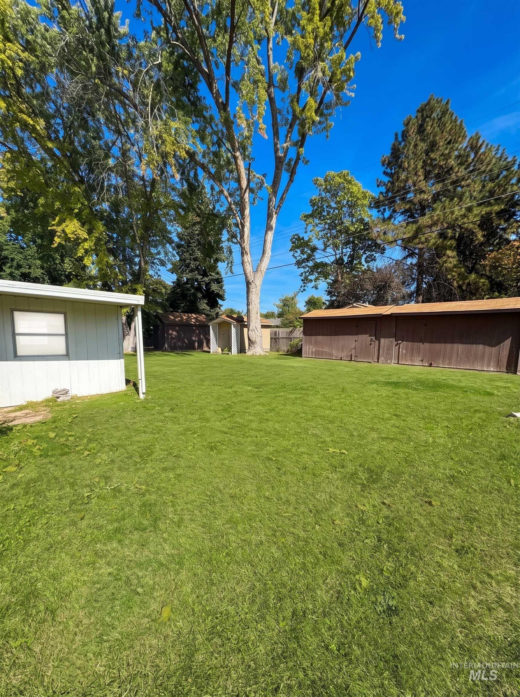 2708 N Redway Rd Property Photo 19
