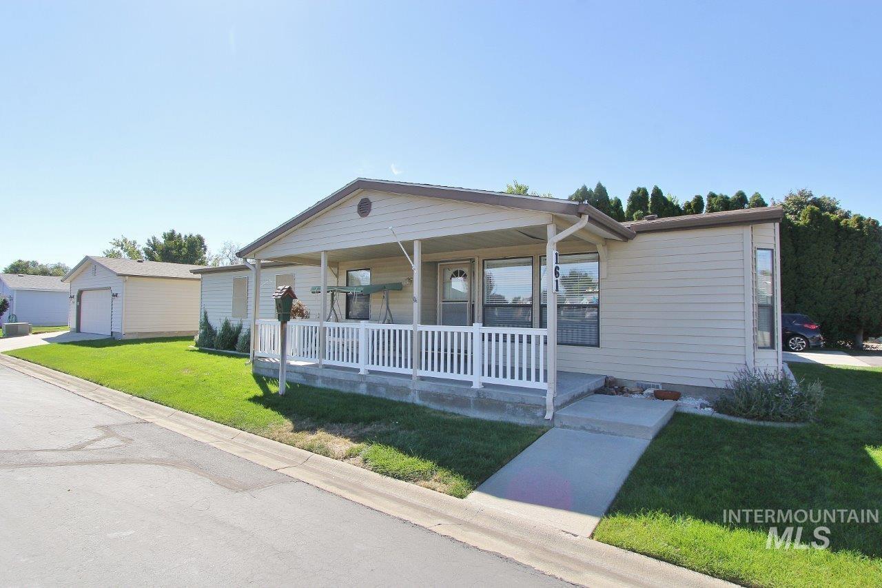 1907 W Flamingo Ave. Property Photo 1