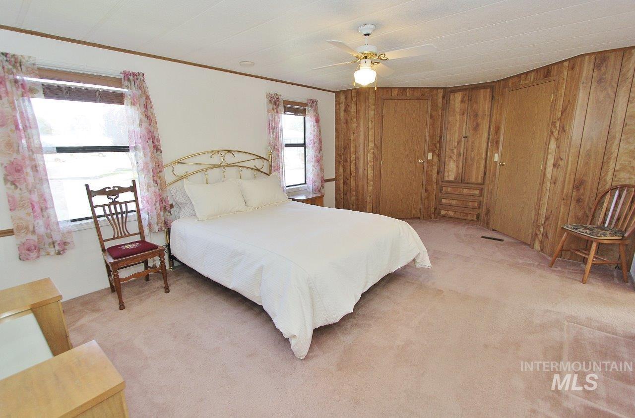 1907 W Flamingo Ave. Property Photo 12