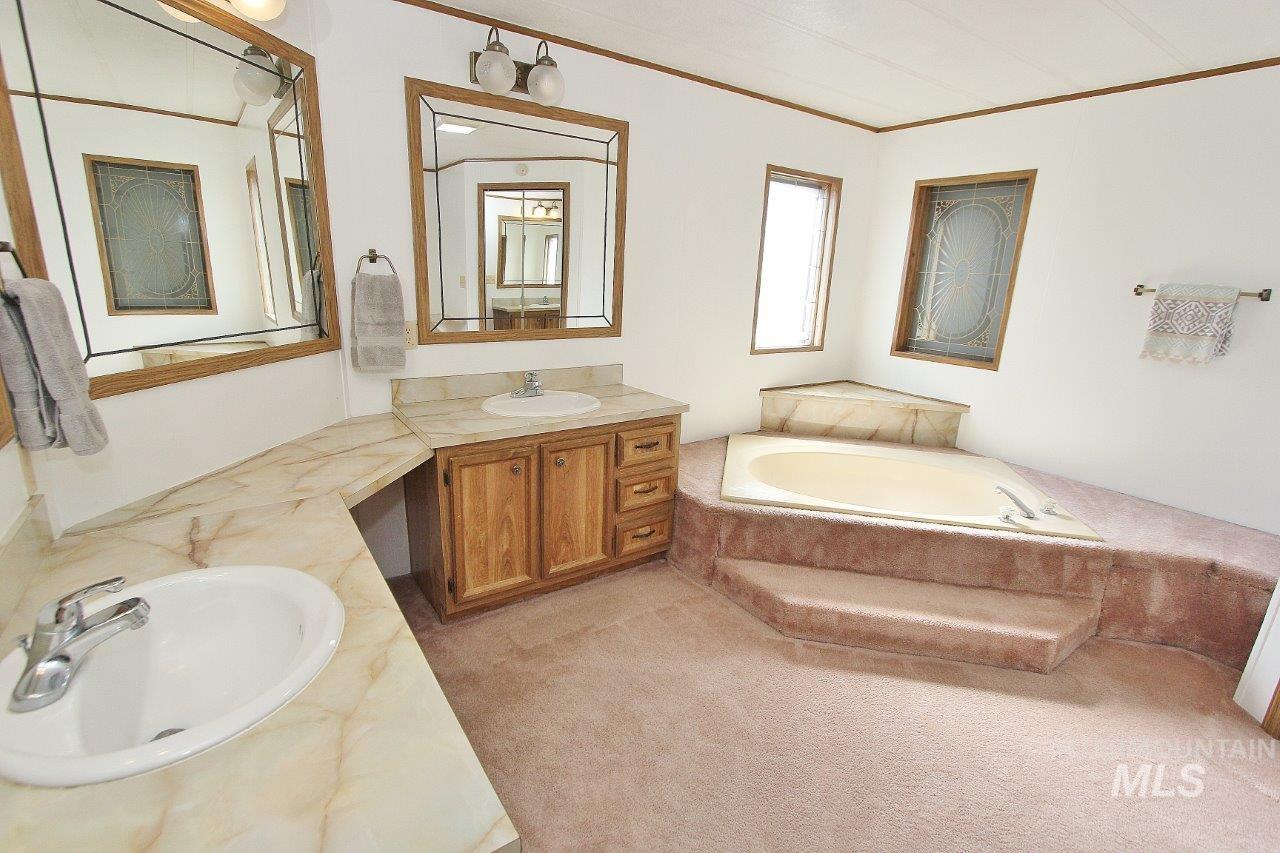 1907 W Flamingo Ave. Property Photo 13