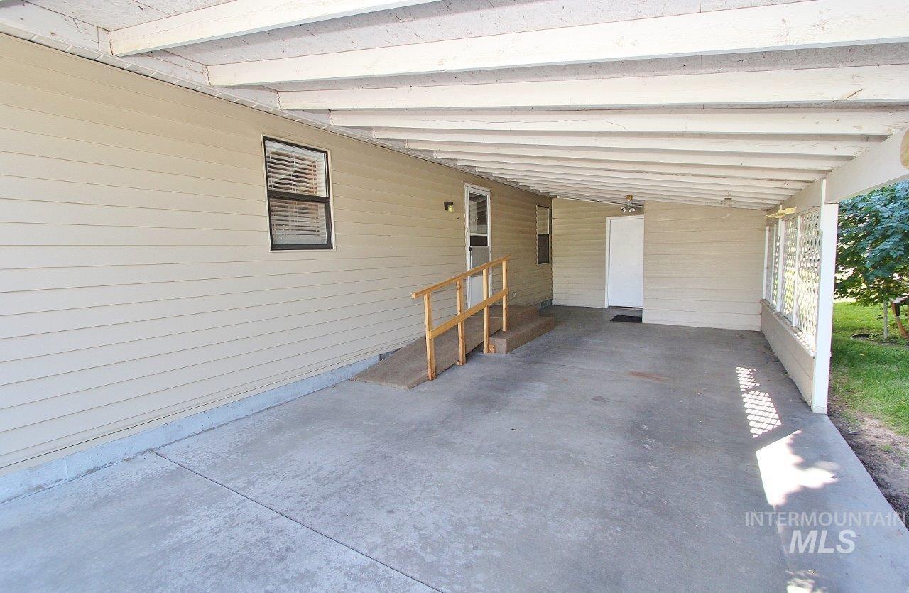 1907 W Flamingo Ave. Property Photo 22