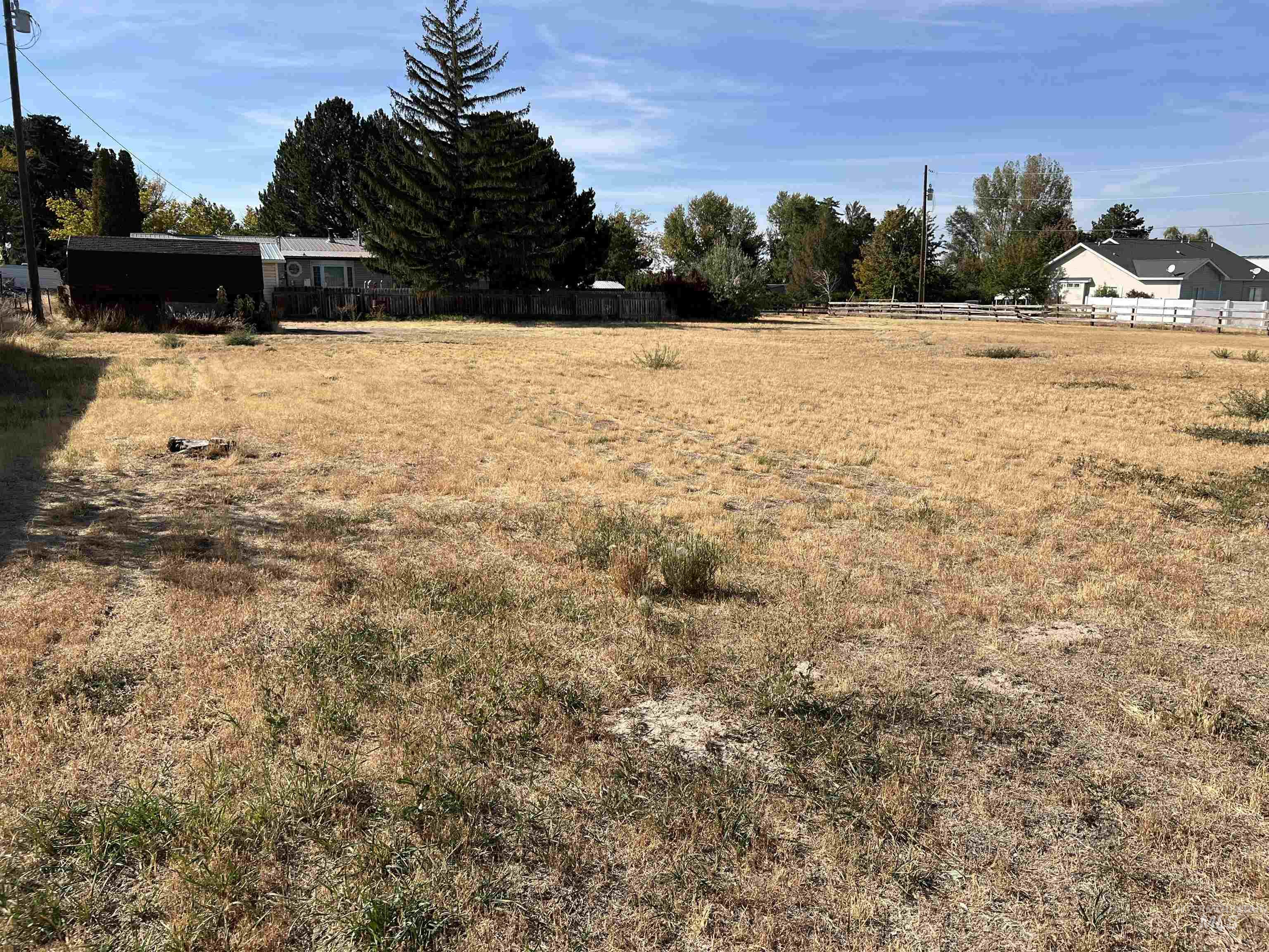 186 Clear Spring Dr Property Photo 8