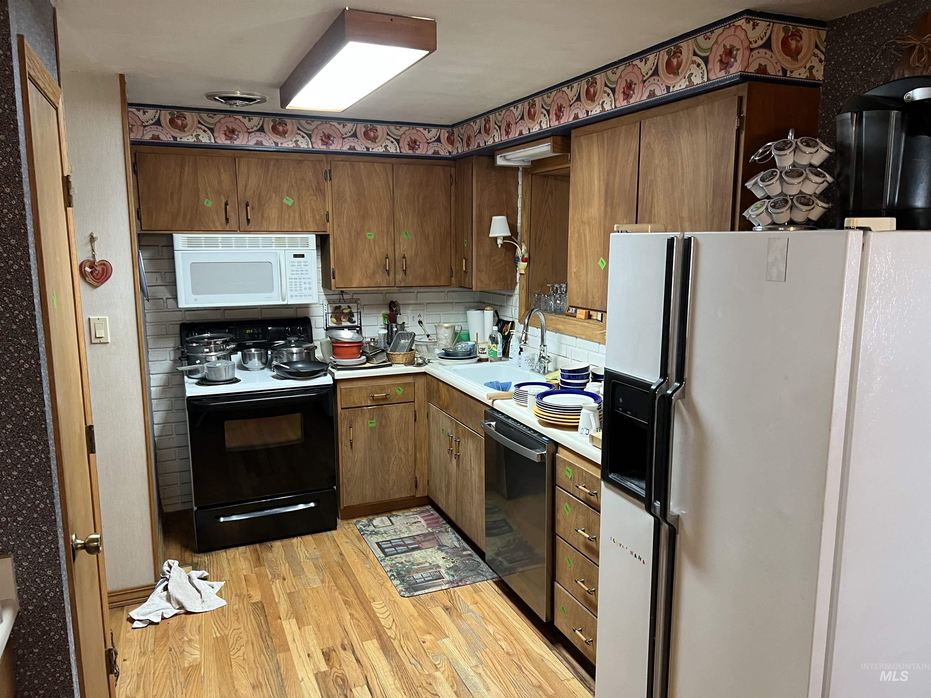 186 Clear Spring Dr Property Photo 12