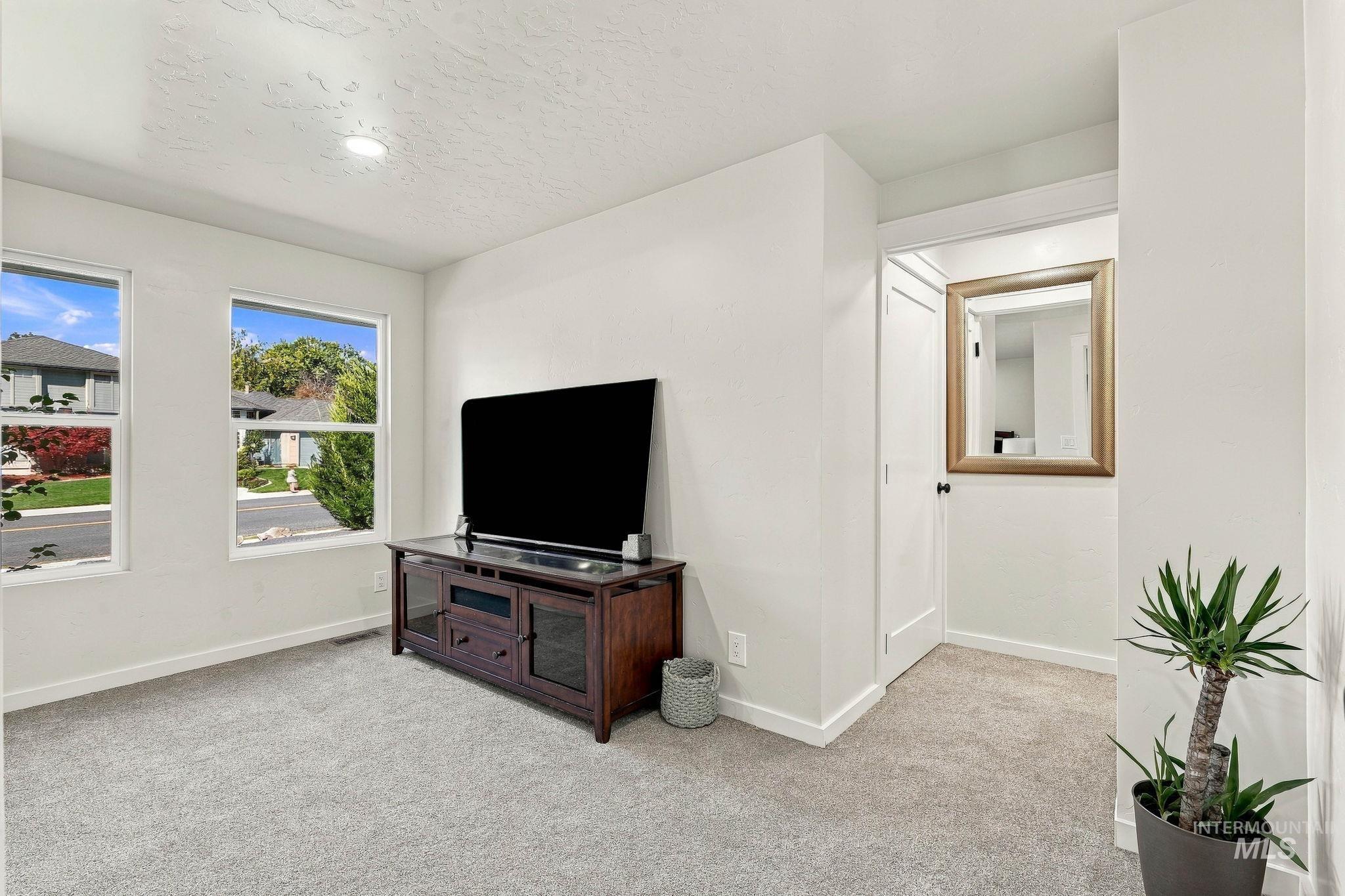 774 N Stierman Way Property Photo 13