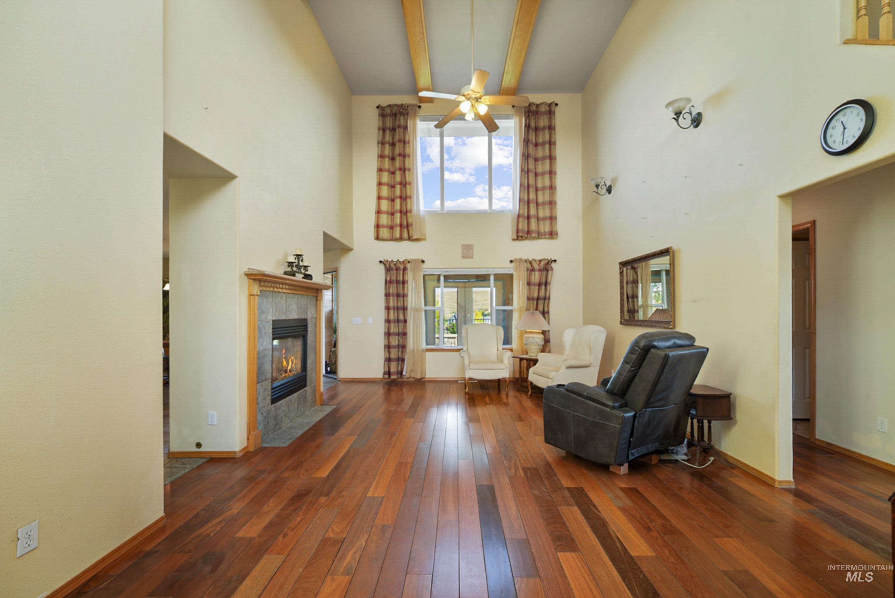 796 Panorama Drive Property Photo 8