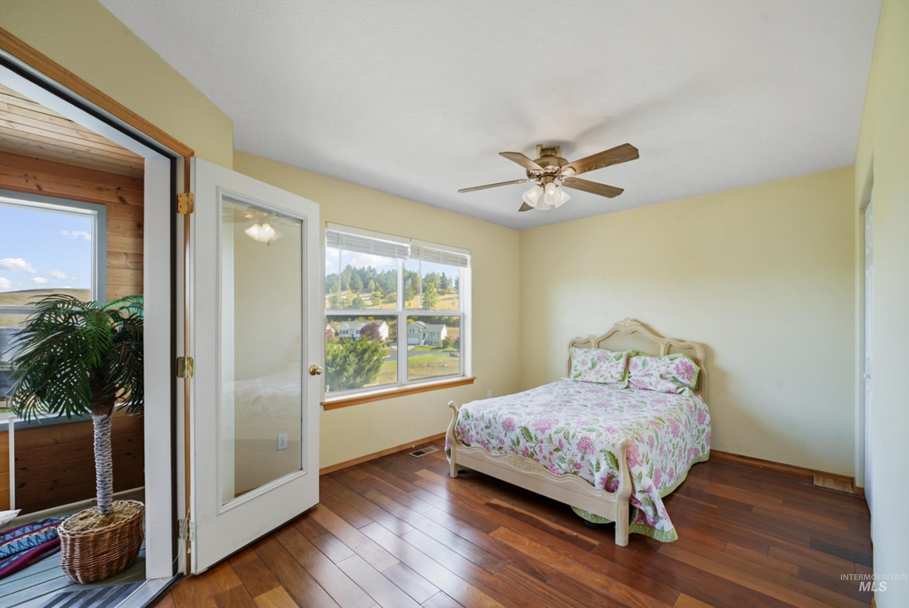 796 Panorama Drive Property Photo 18