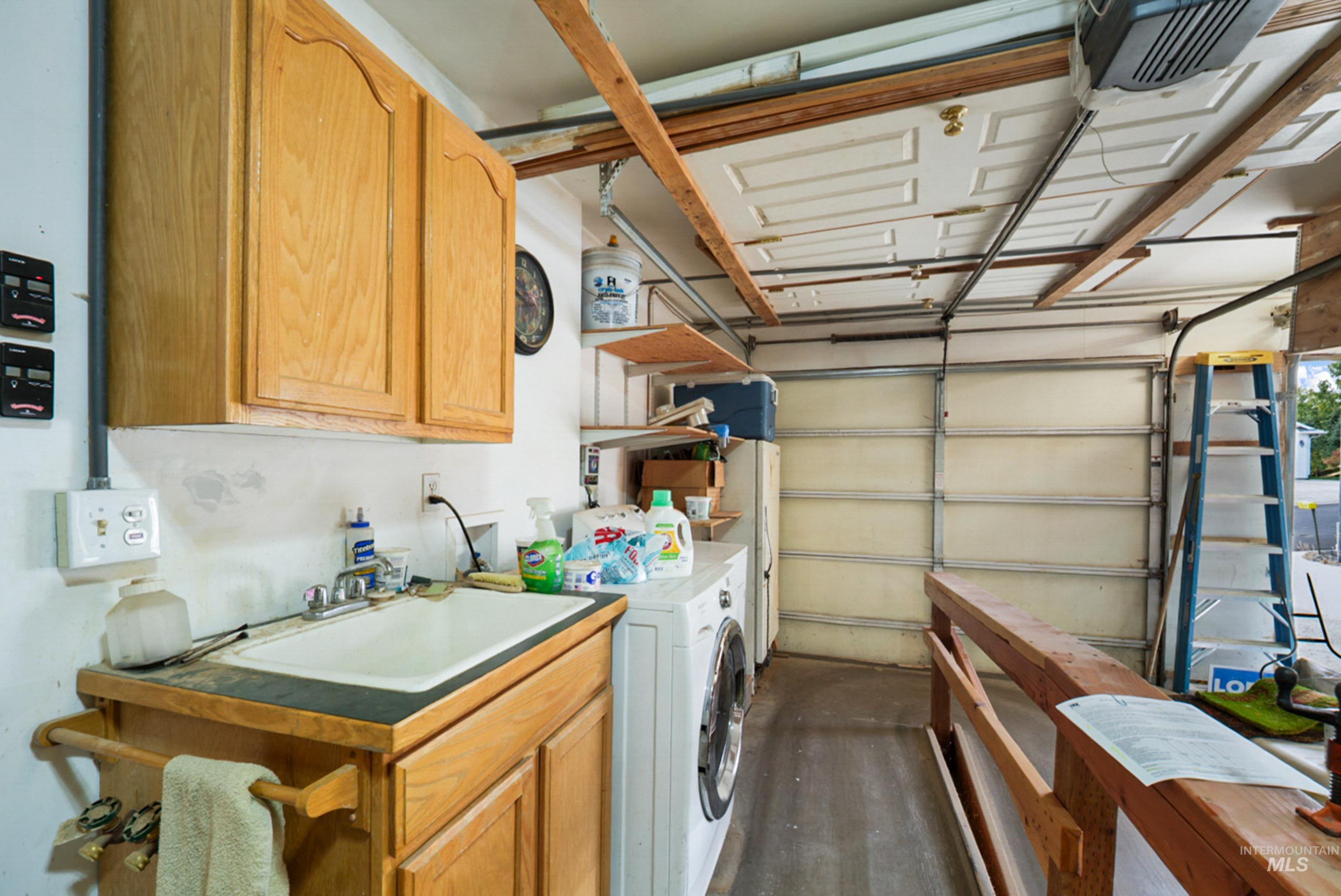 796 Panorama Drive Property Photo 33