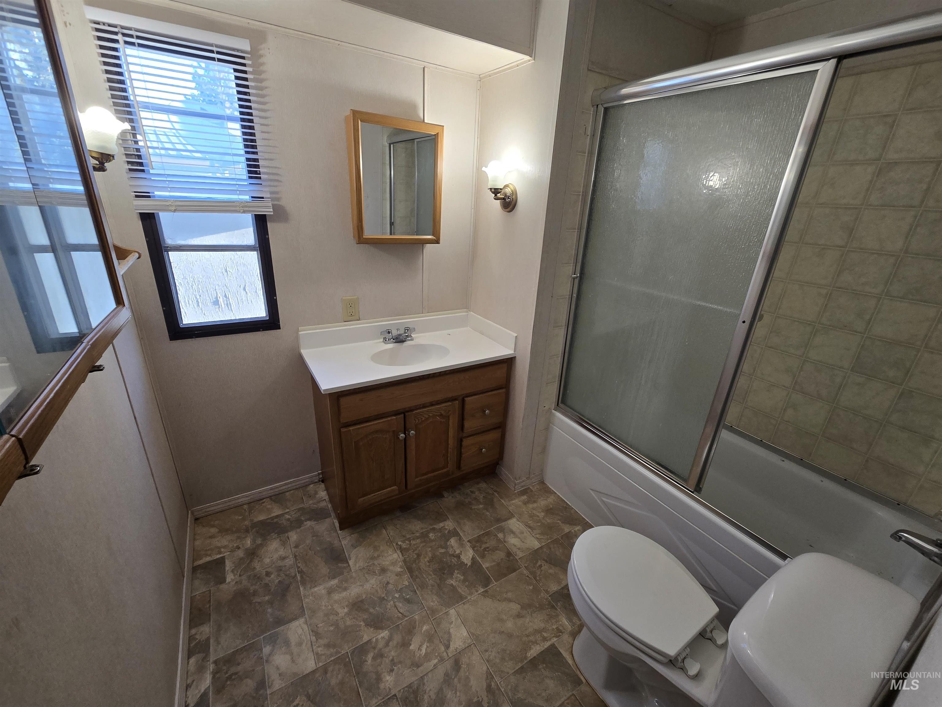 198 South Hills Road Property Photo 14