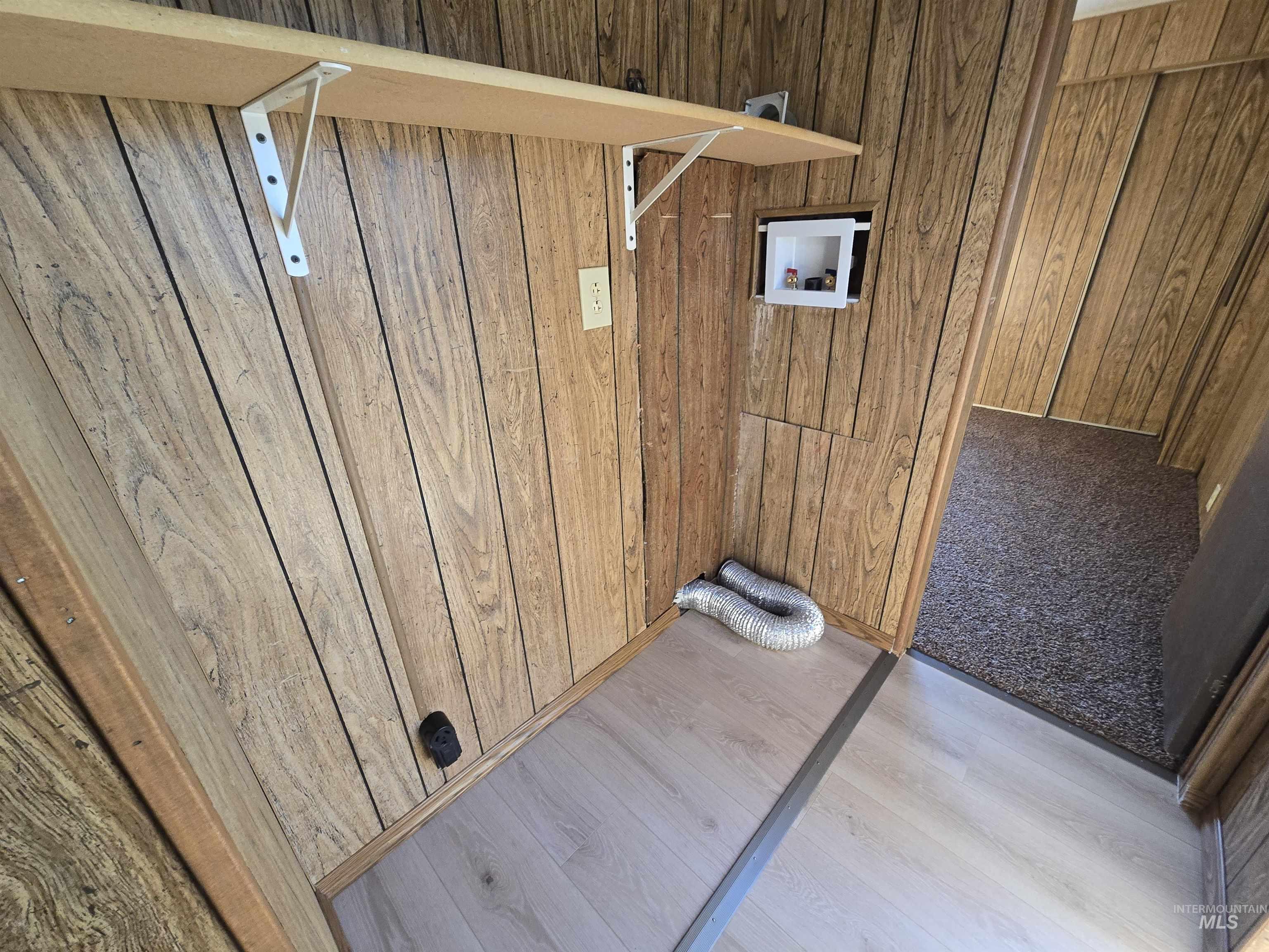 198 South Hills Road Property Photo 15