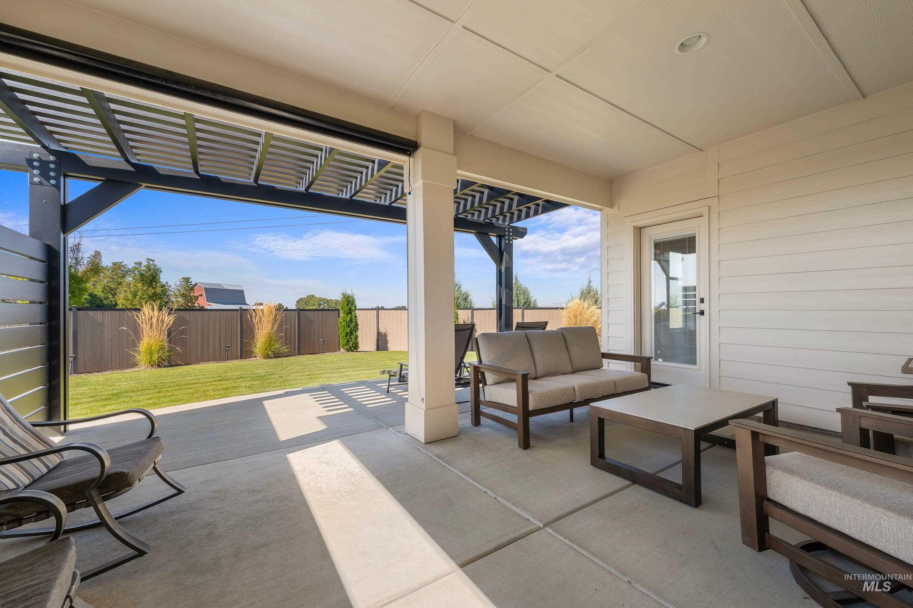 6874 W Los Flores Drive Property Photo 35