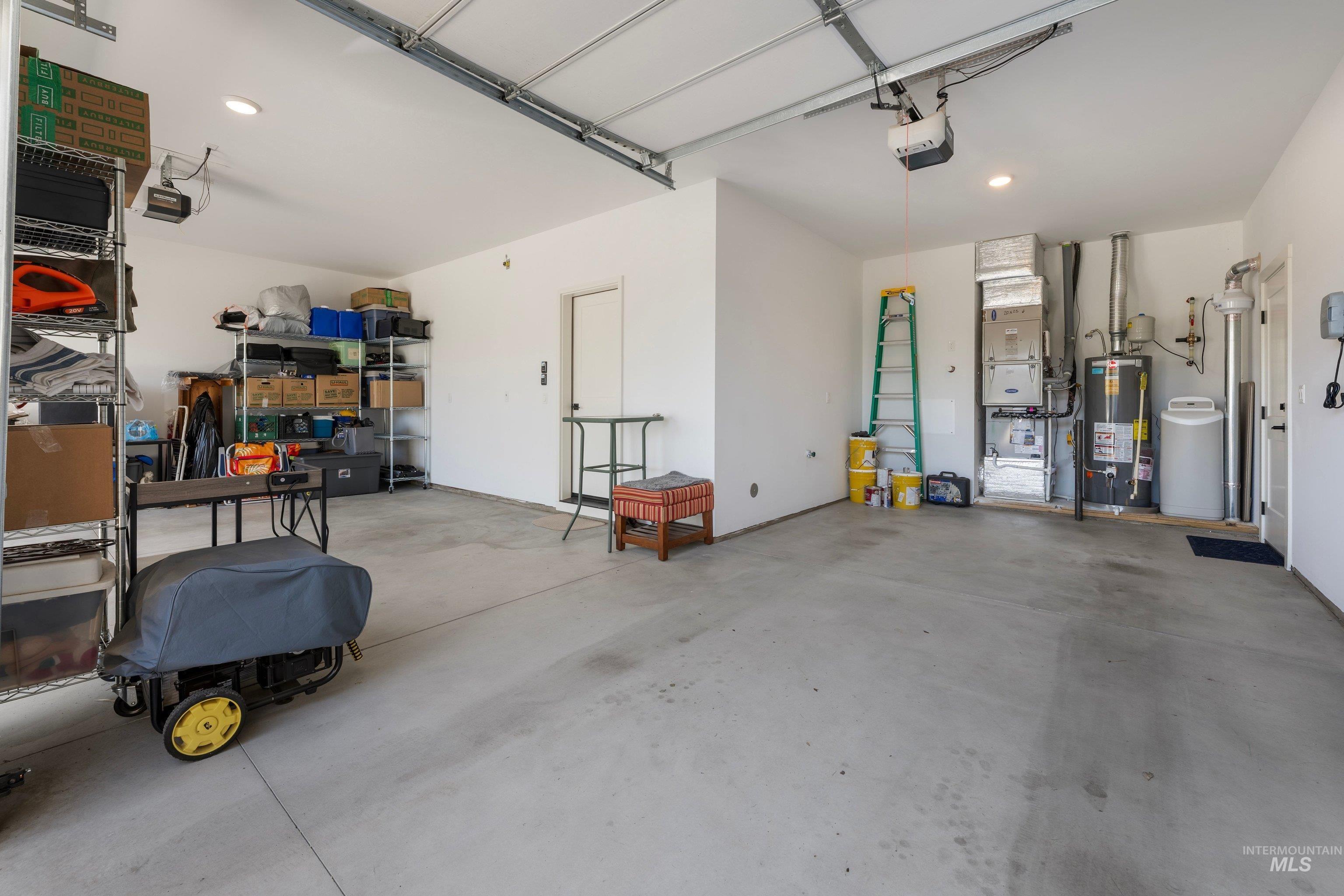 6874 W Los Flores Drive Property Photo 40