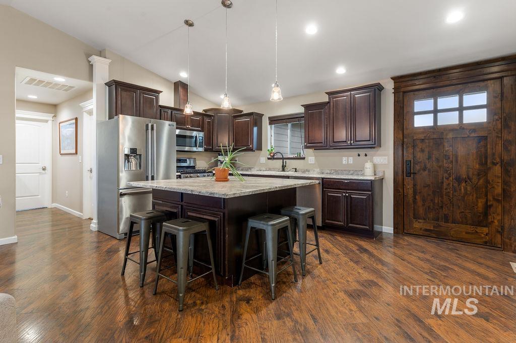 3307 18th Street Property Photo 3