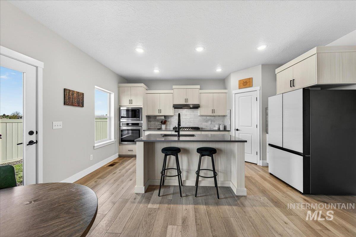 6025 S Catria Pl Property Photo 12