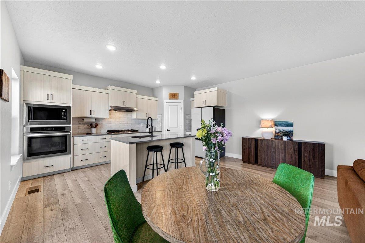 6025 S Catria Pl Property Photo 15