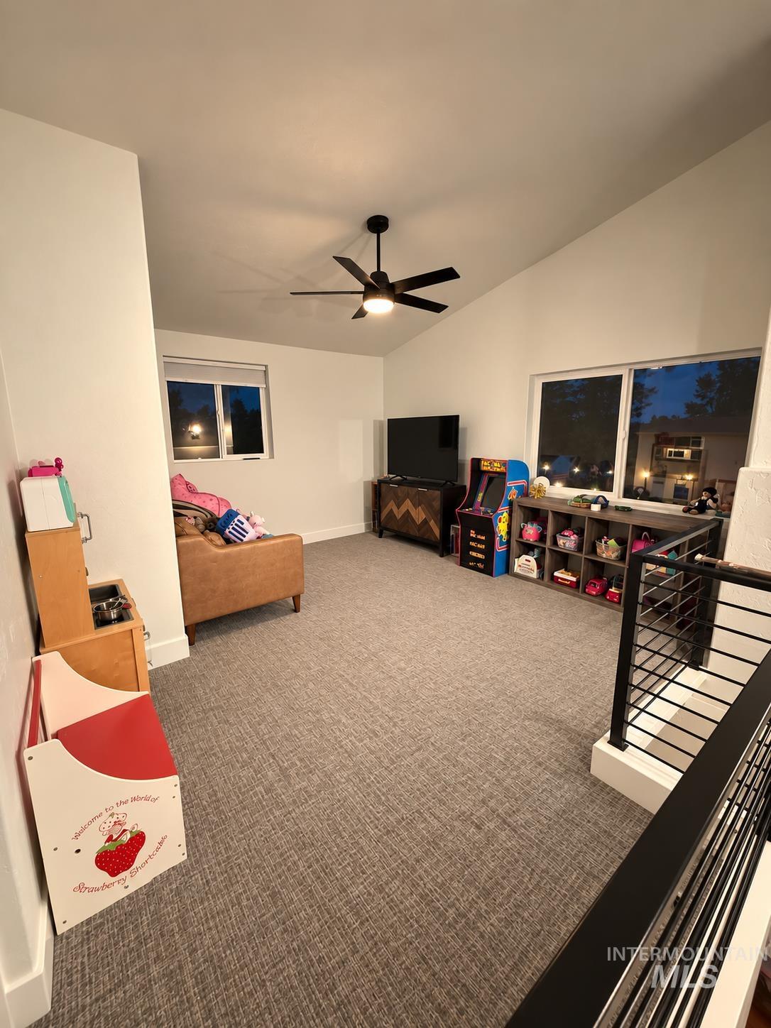 7255 W Diamond St Property Photo 25