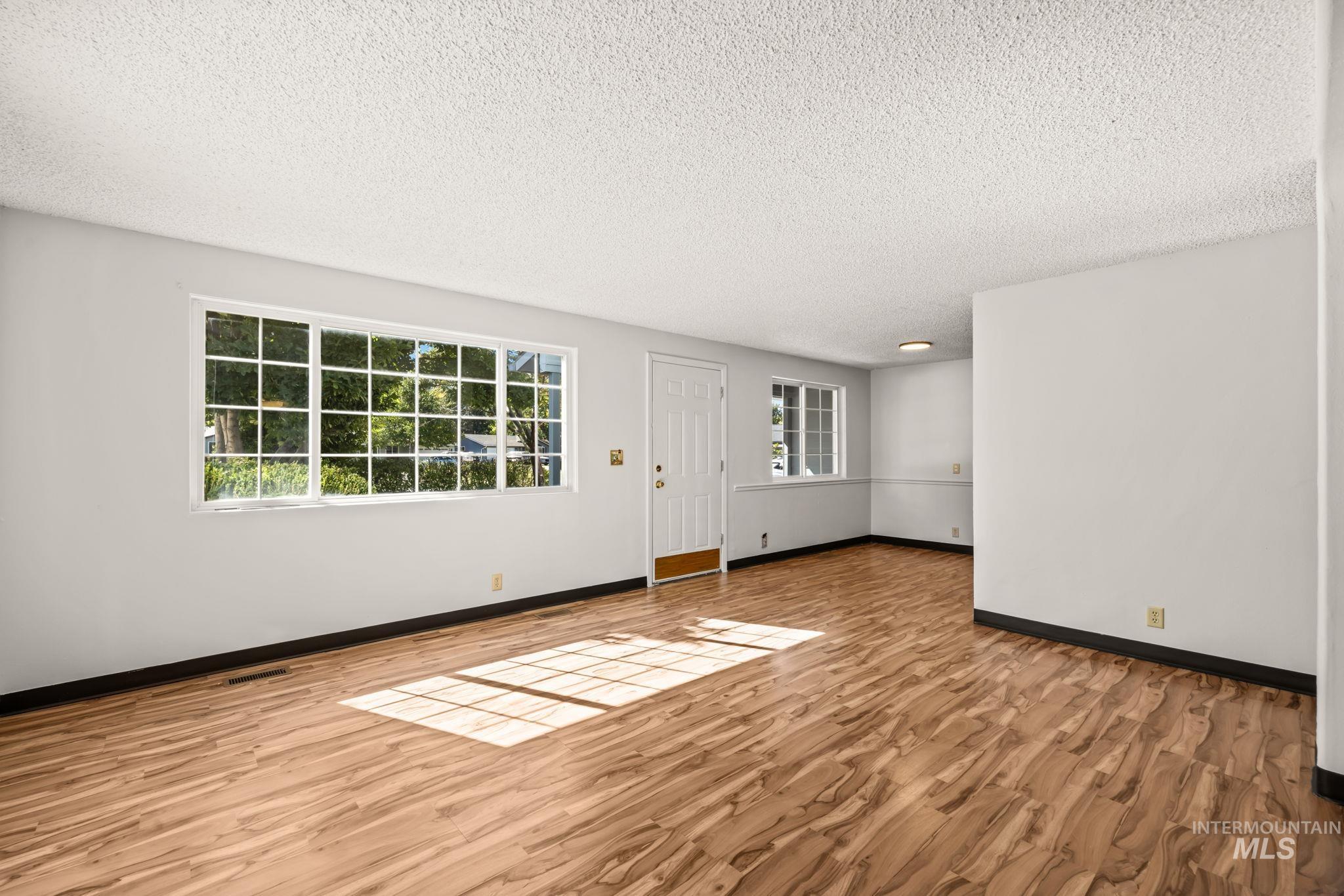 2440 S Virginia Property Photo 3