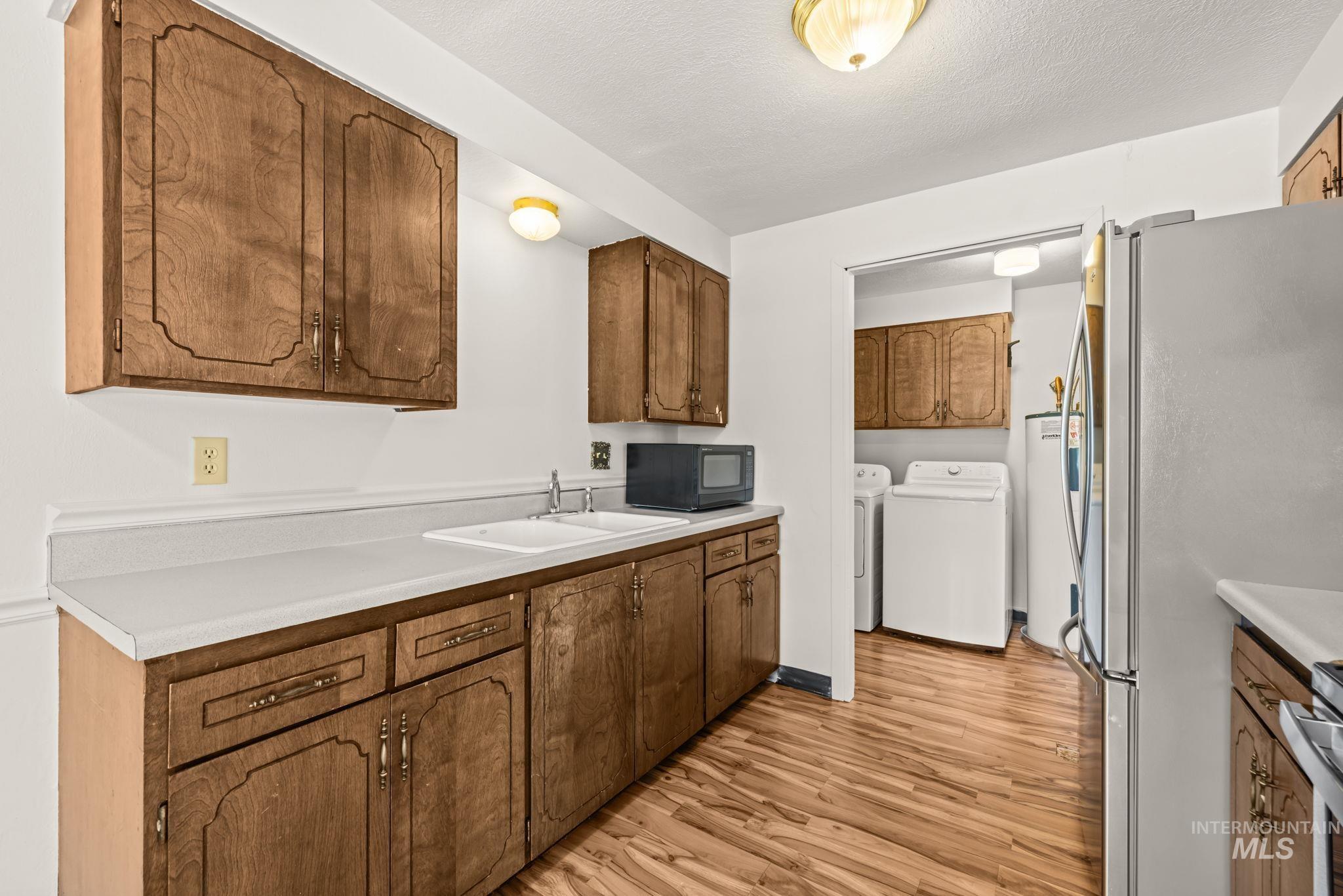 2440 S Virginia Property Photo 14