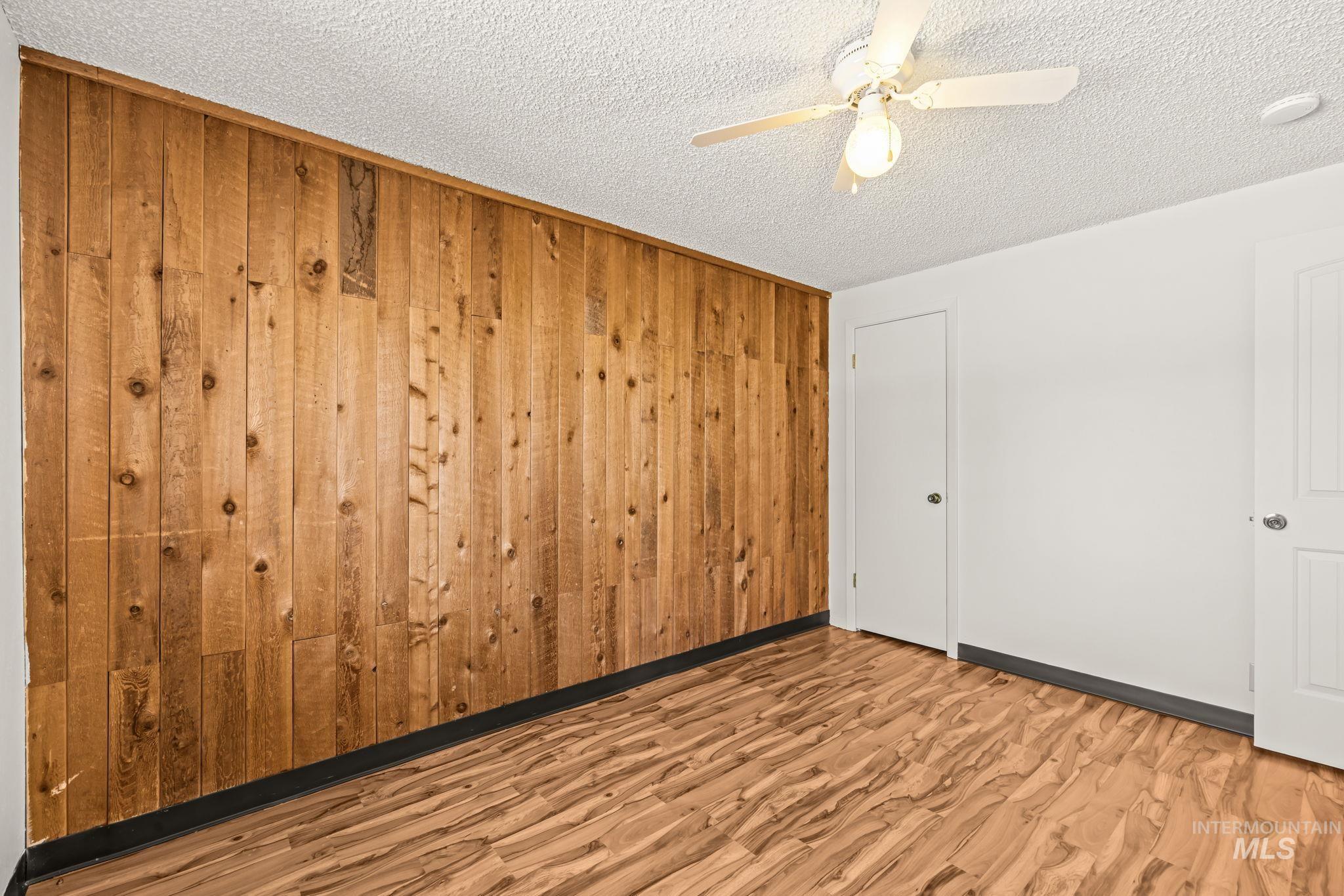 2440 S Virginia Property Photo 17