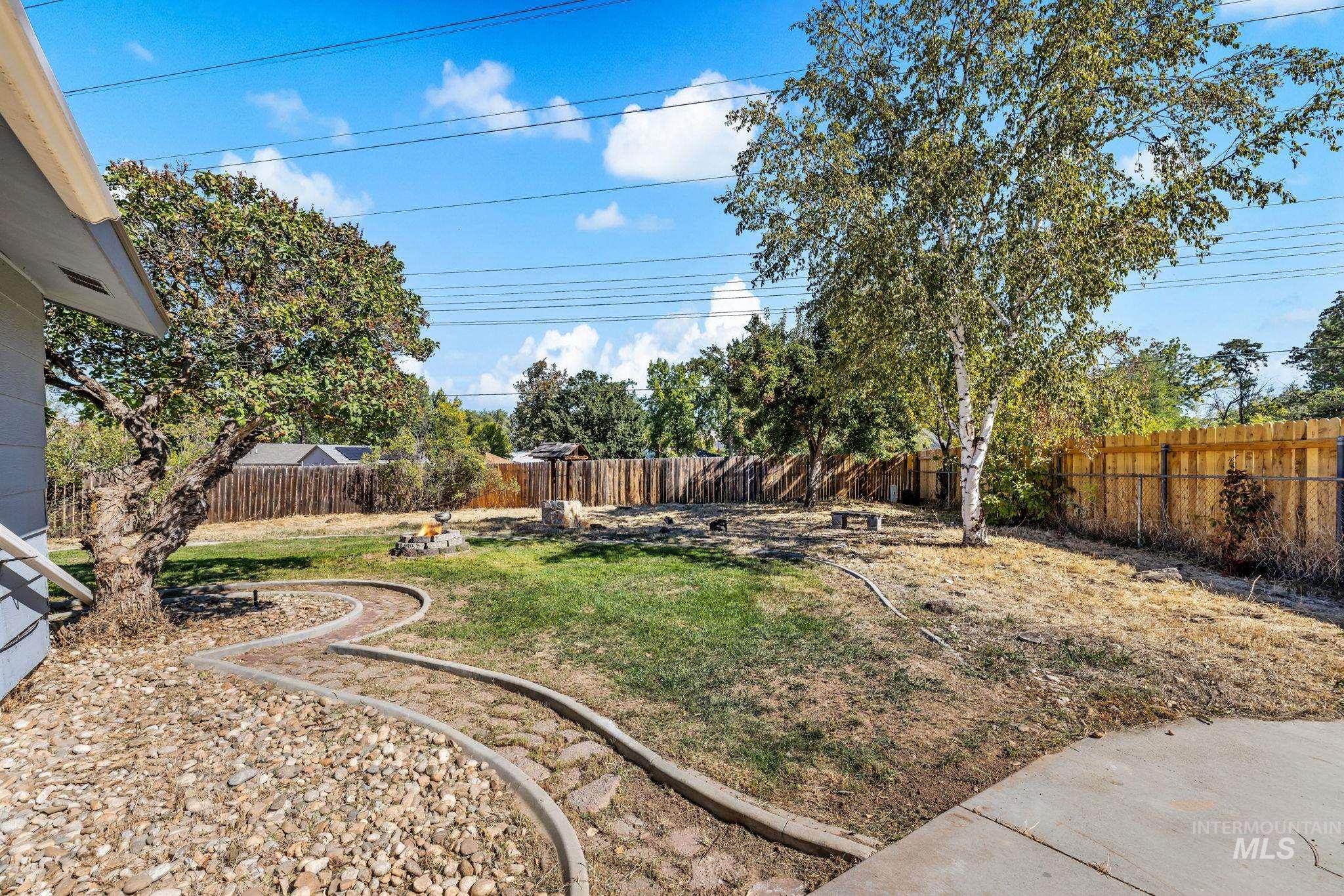 2440 S Virginia Property Photo 22