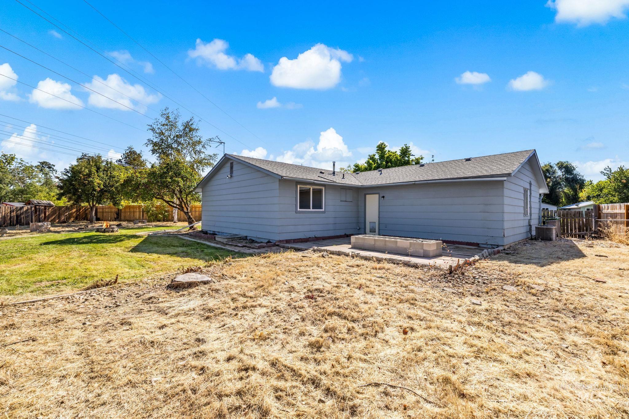 2440 S Virginia Property Photo 24
