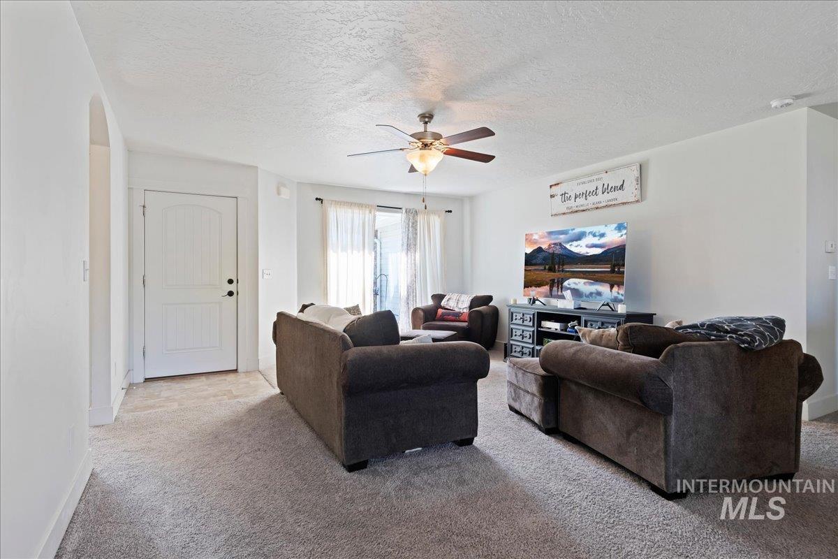 1064 Homestead Property Photo 7