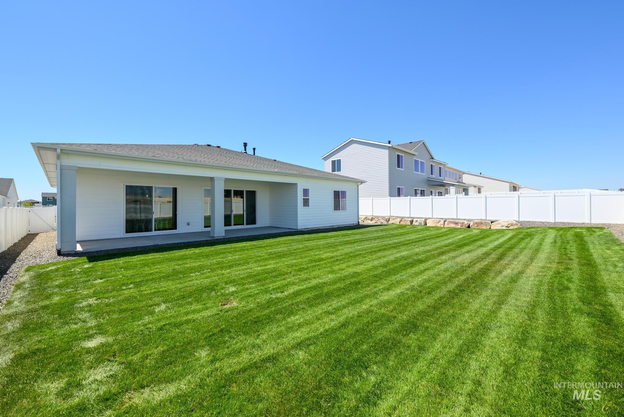 2310 N Asturian Ave Property Photo 14