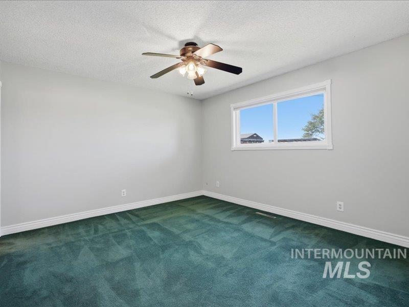 13430 Dunn Dr Property Photo 22