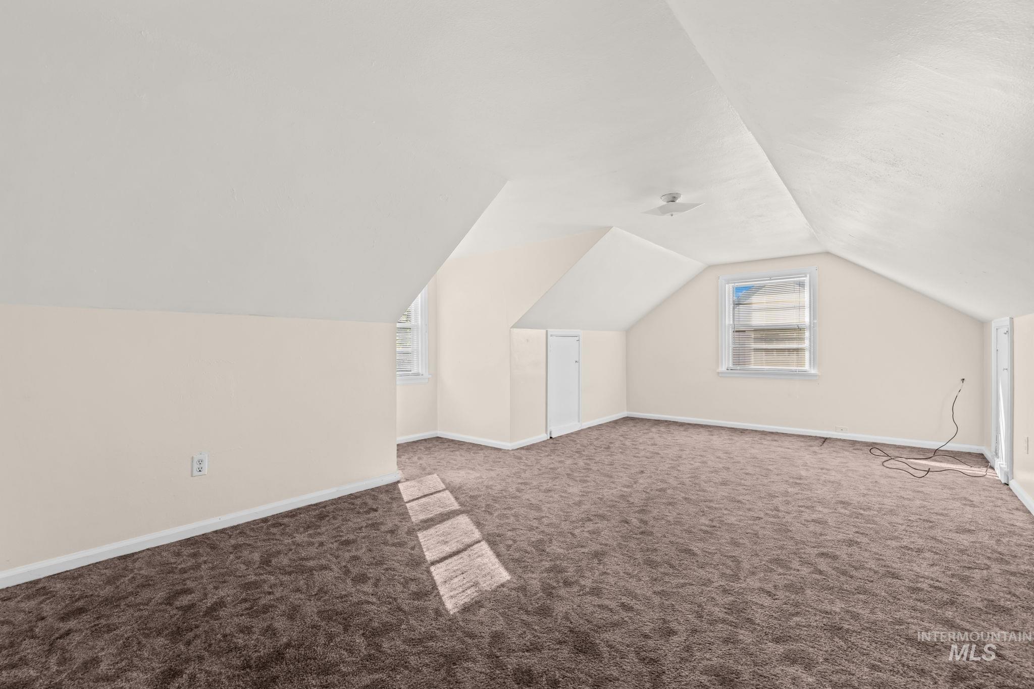 1717 S Manitou Property Photo 22