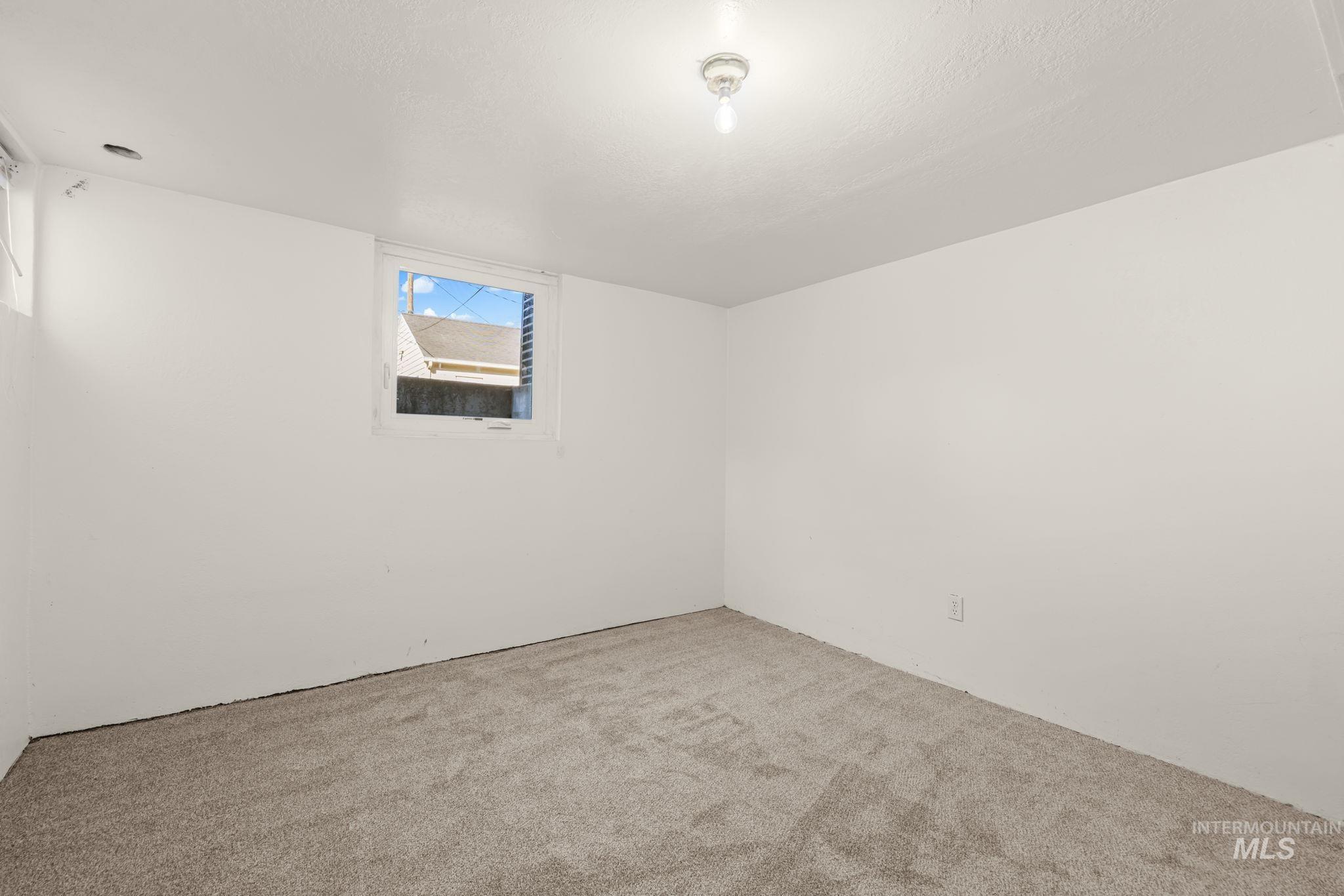 1717 S Manitou Property Photo 30