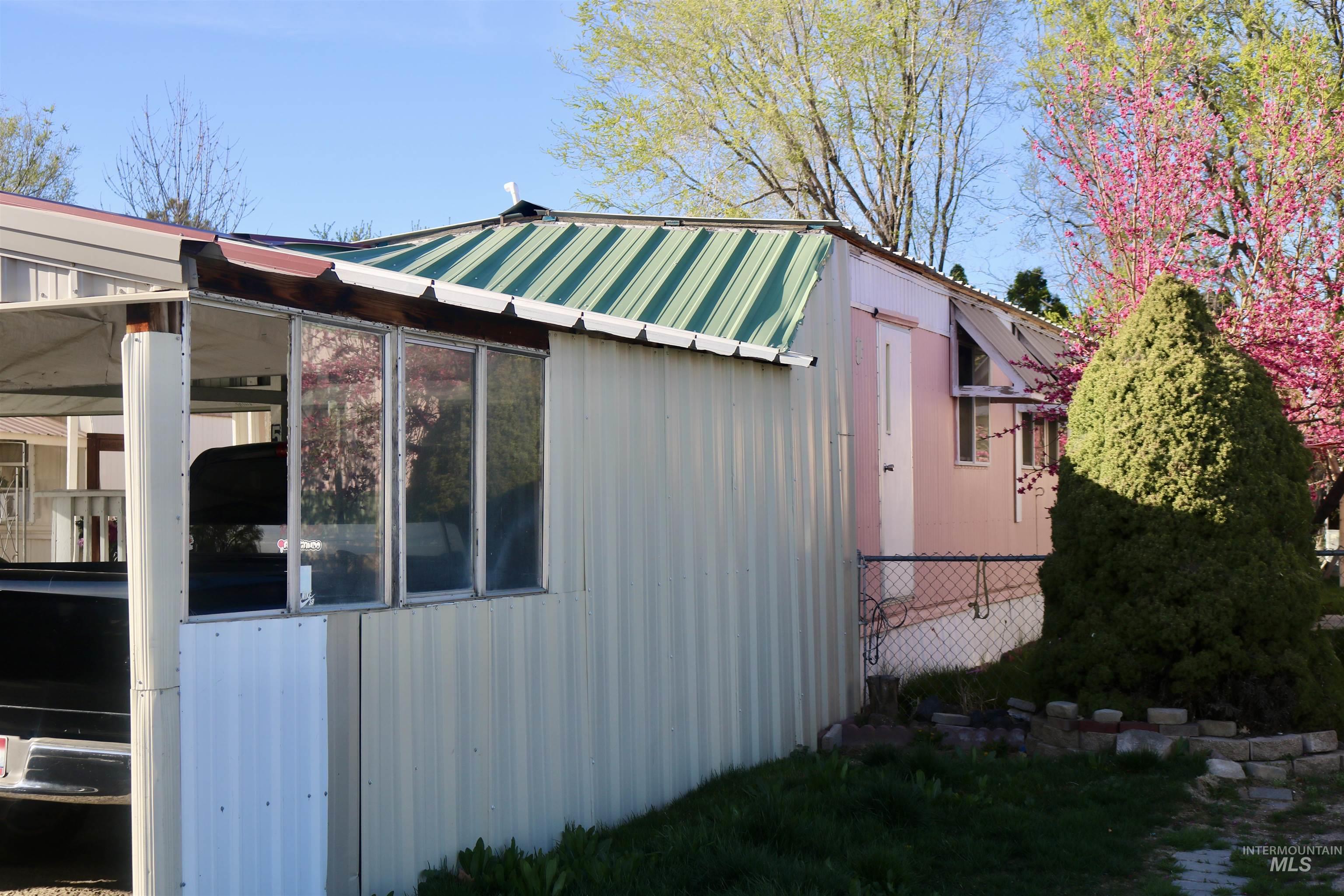 1410 Flamingo Property Photo 2
