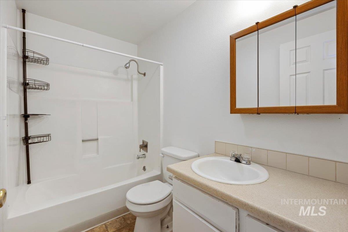 259 Pheasant Property Photo 16