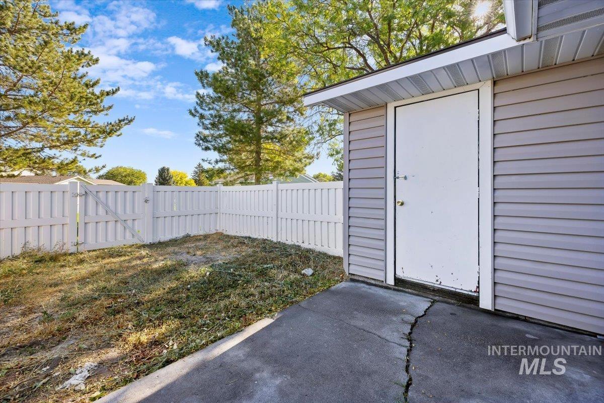259 Pheasant Property Photo 20