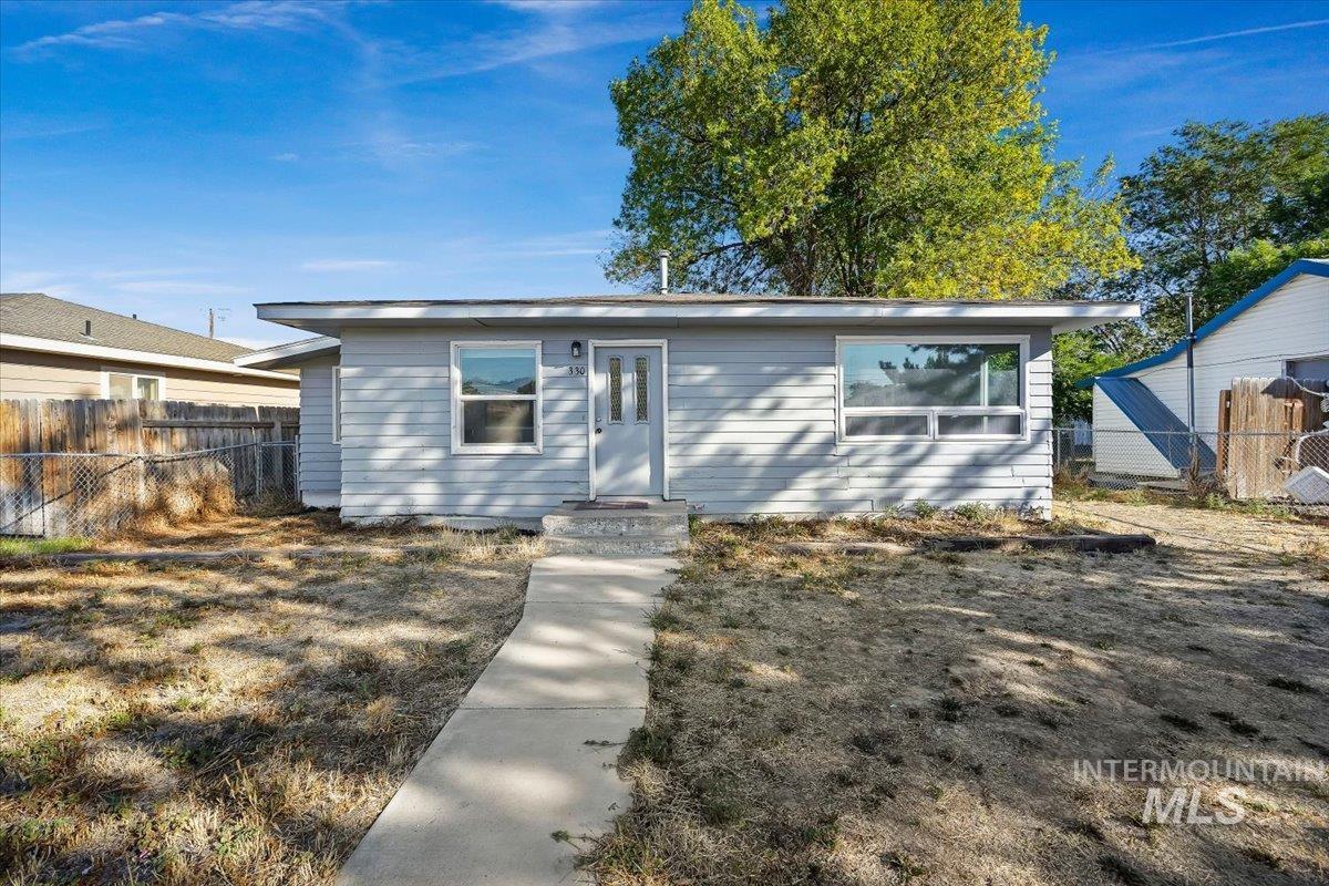 330 Monroe Street Property Photo 1