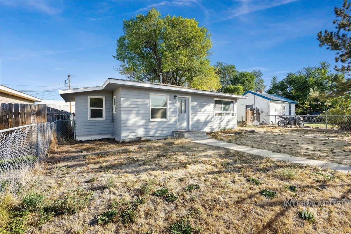 330 Monroe Street Property Photo 2