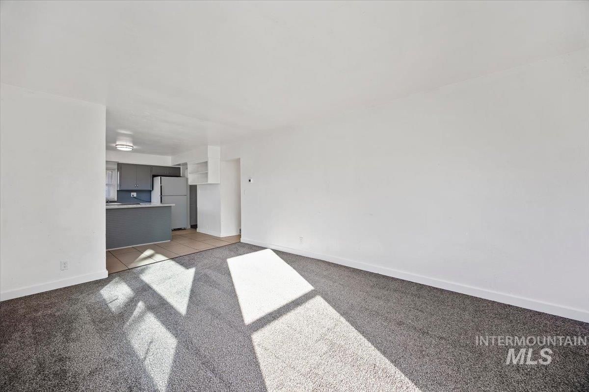 330 Monroe Street Property Photo 5