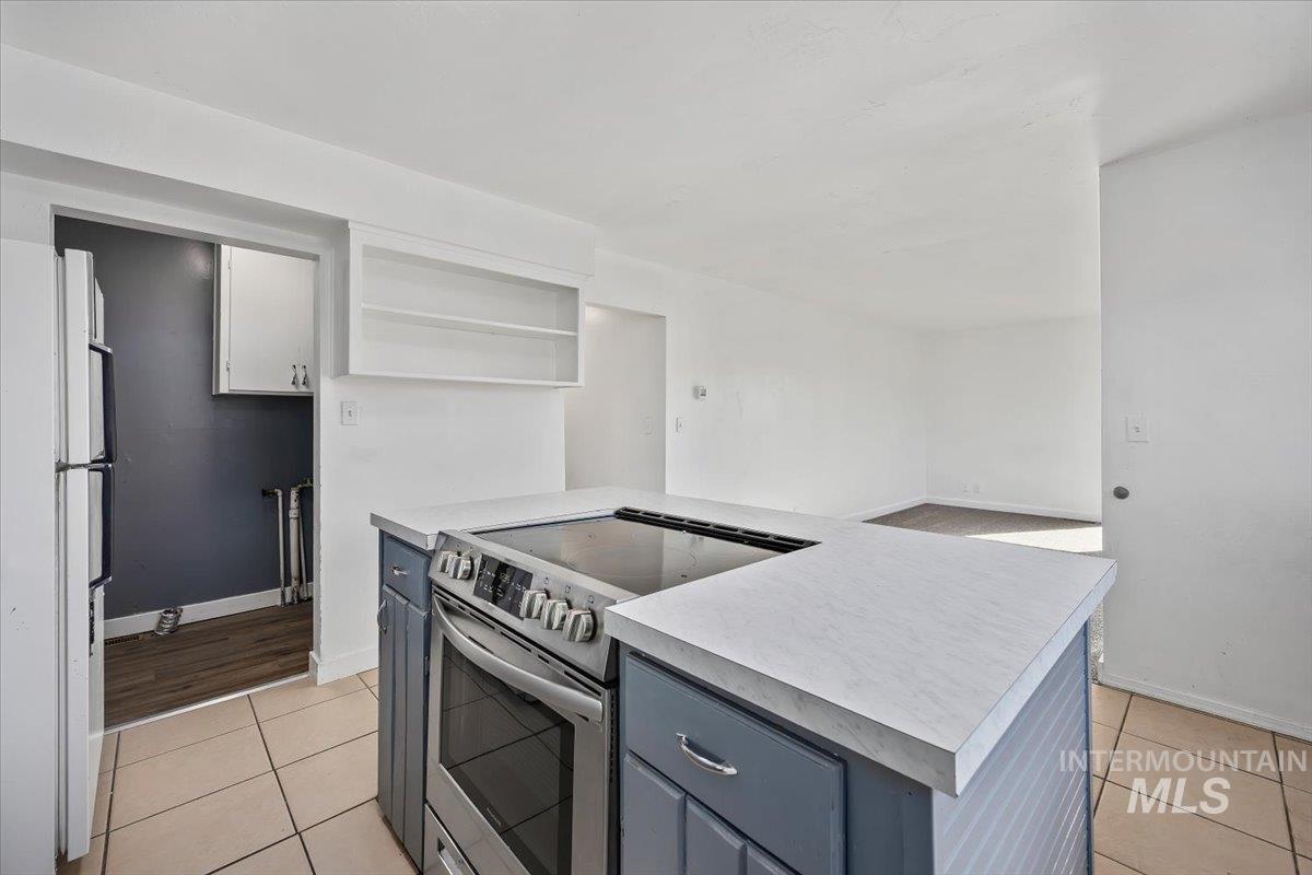 330 Monroe Street Property Photo 11