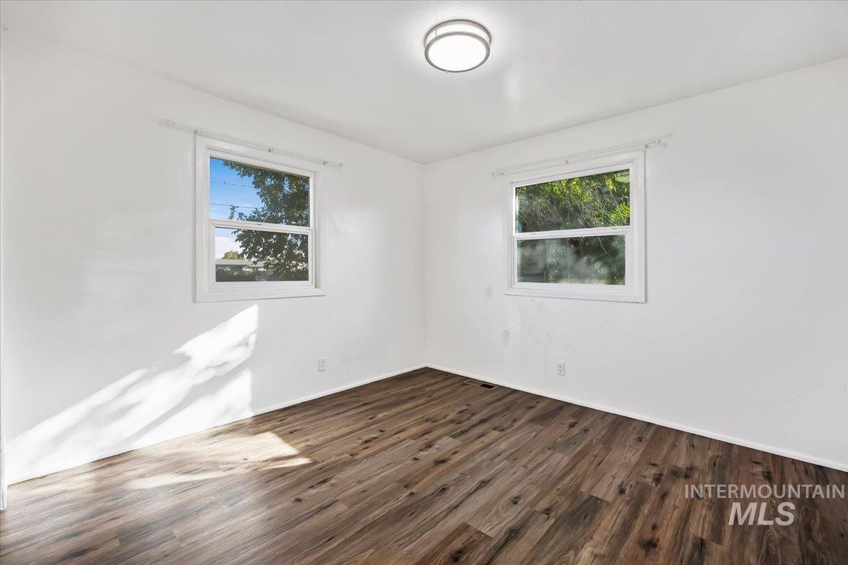 330 Monroe Street Property Photo 19