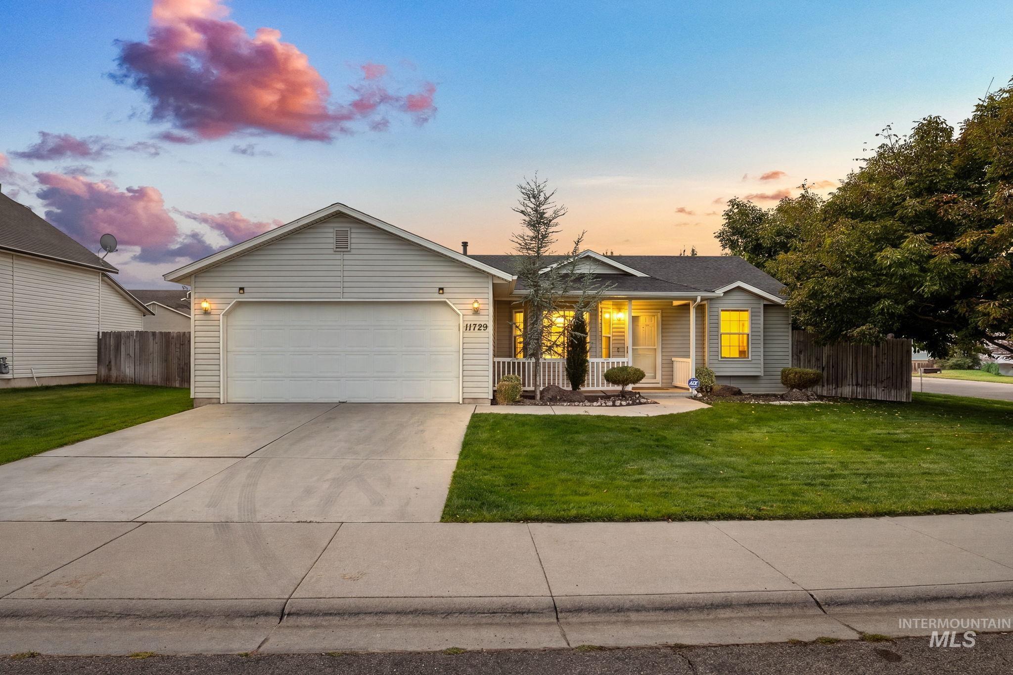 11729 W Shetland Dr. Property Photo 1