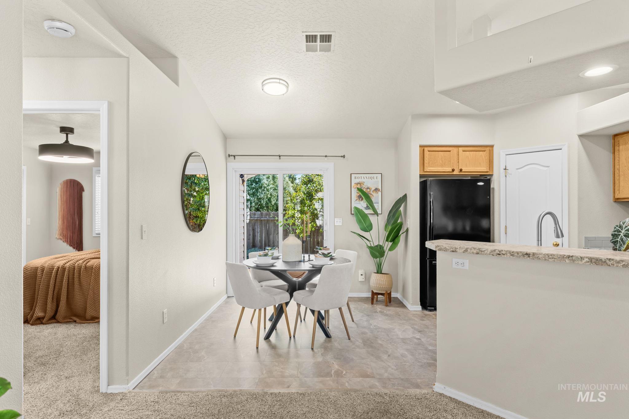11729 W Shetland Dr. Property Photo 12